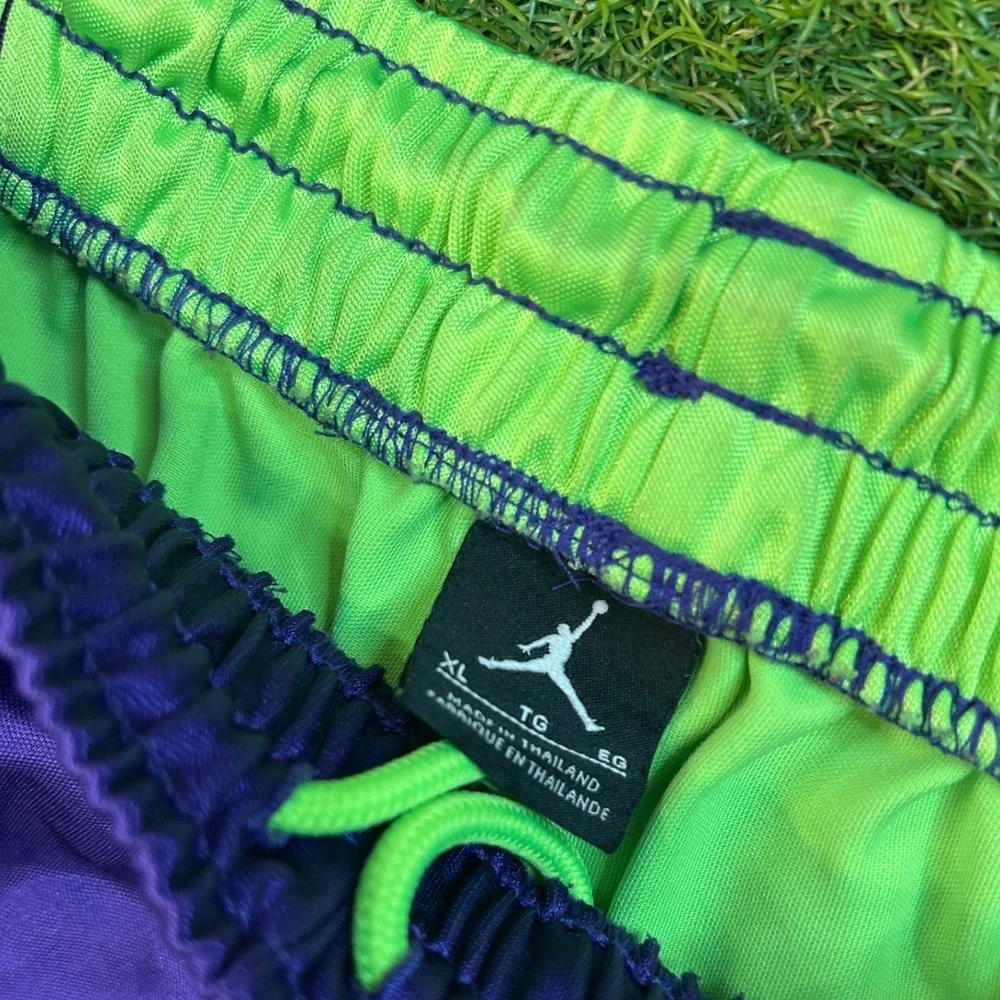 Jordan Mens XL Basketball Shorts Purple Neon Green Jumpman Geometric Athletic